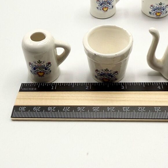 Unbranded Vintage Ceramic Dollhouse Furniture 1:12 Scale Teapot Teacup Pitcher S - Picture 6 of 7